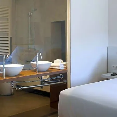 Hotel Mas Vivent 3*